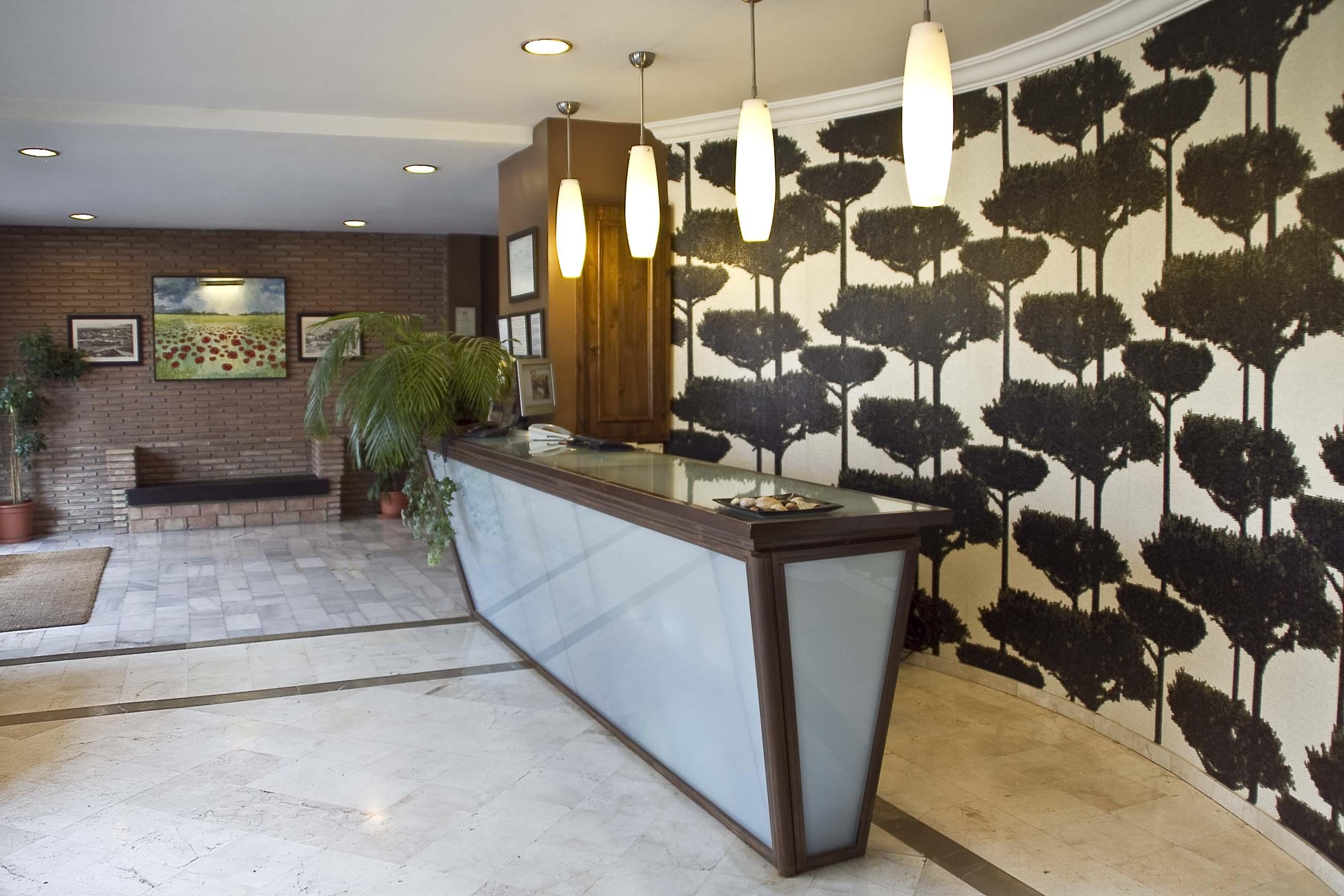 Los Galanes Armilla Interior photo